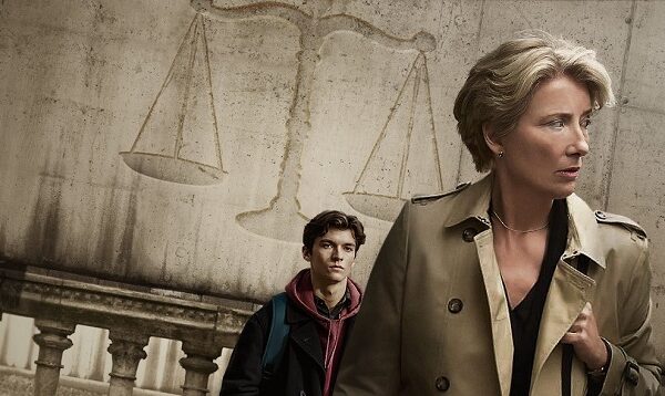 Film Tv 29 ottobre. Il verdetto. Una superba Emma Thompson nel capolavoro di Ian McEwan