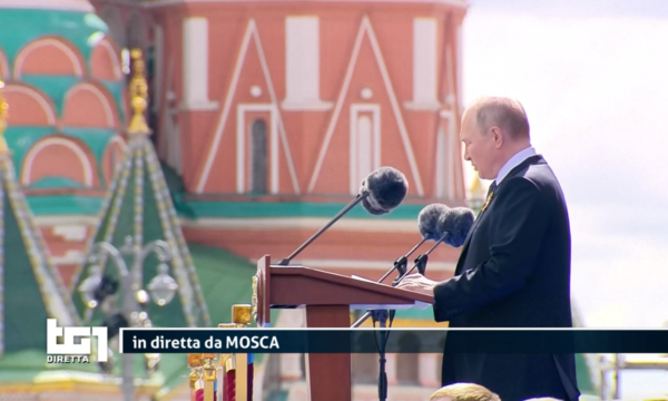 Ascolti Tv: Il mattino di Canale5 distacca lo Speciale Tg1 sulla parata di Putin