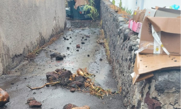 Il fango invade Stromboli. Anzaldi: “L’incendio sul set Rai colpevole del disastro”