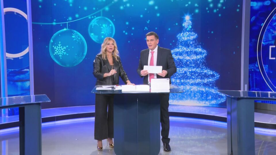 Francesca Barra e Roberto Poletti conducono 4 di Sera Weekend, su Rete4 Francesca Barra e Roberto Poletti conducono 4 di Sera Weekend, su Rete4
