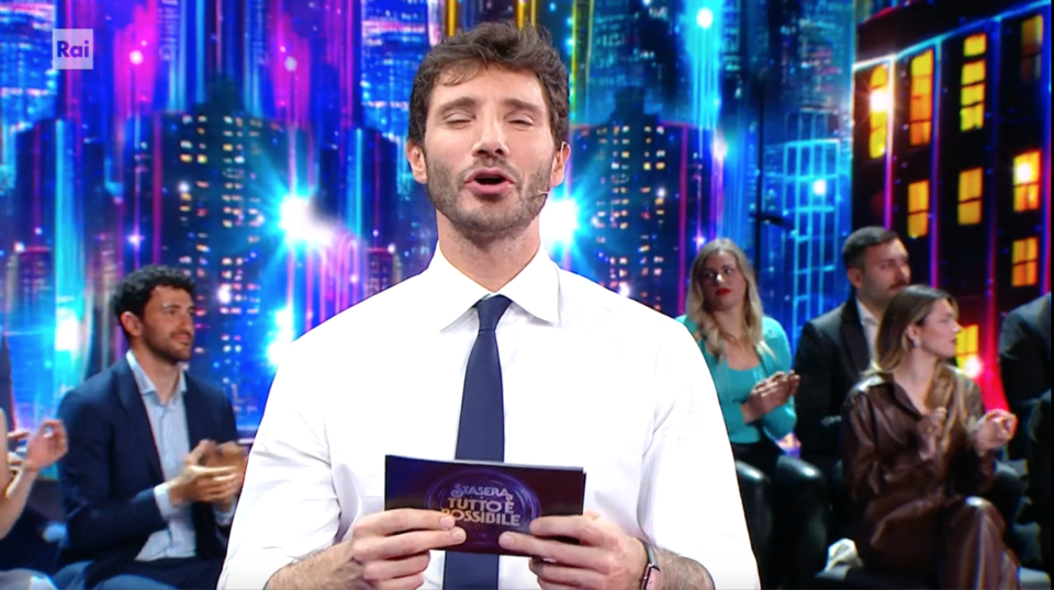 Ascolti Tv 15 aprile 2026 - Stefano De Martino Ascolti Tv 15 aprile 2026 - Stefano De Martino